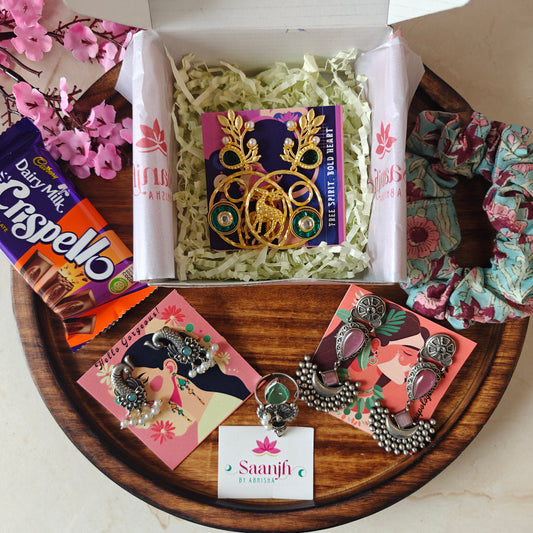 Saanjh Royal Charm Jewellery Hamper