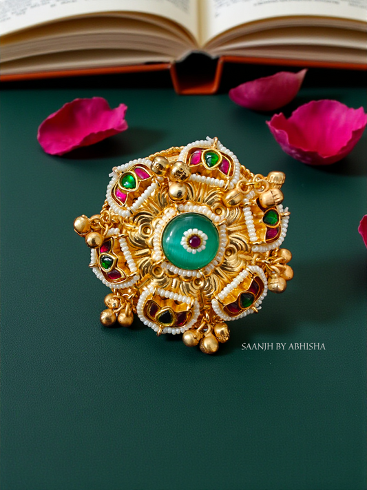 Samriddhi Pachi Kundan Golden Ring