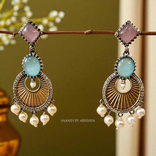 Aarza Oxidised Dual Tone Earrings