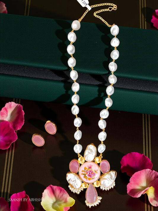 Floral Elegance MOP Necklace Set